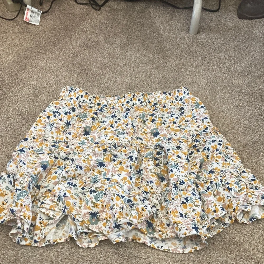 Cynthia Rowley Multicolor Floral Skirt - Picture 3 of 4